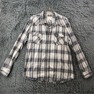 BKE Buckle Shirt XXL Pearl Snap Embroidered Slim Fit Stretch Plaid Long Sleeve